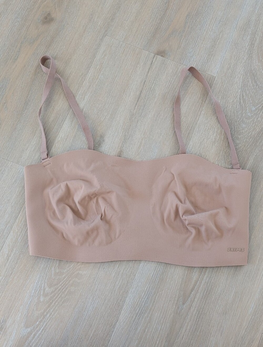 SKIMS NAKED BANDEAU - M